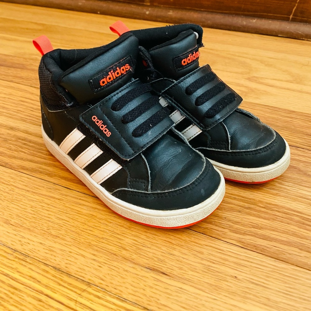 Adidas Toddler Boy Shoes Size 8